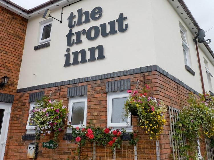 The Trout Inn Beulah Exterior foto